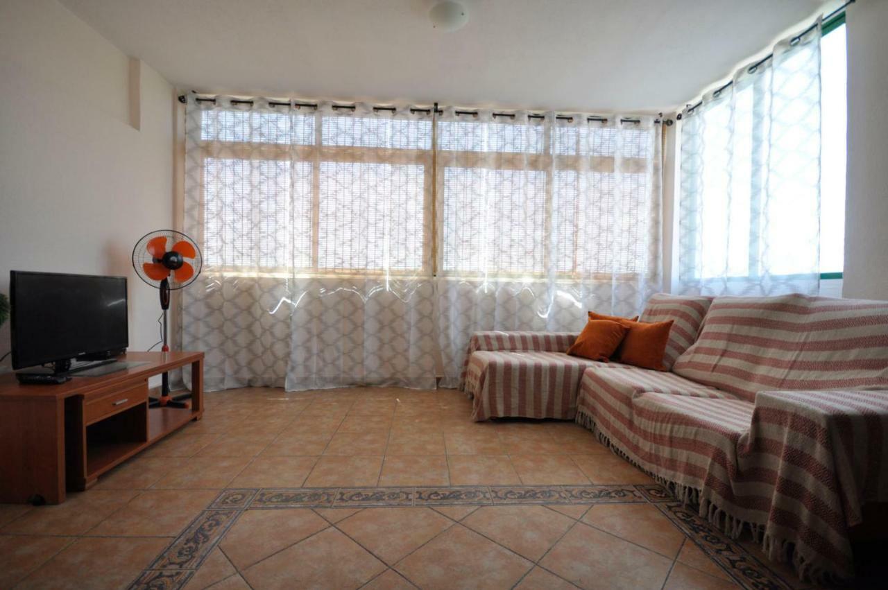 Esmeralda Callao Salvaje Ngoại thất bức ảnh